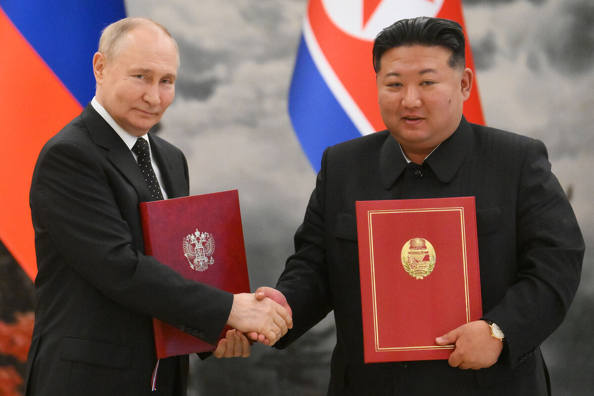 Путин направил телеграммы с благодарностью лидерам КНДР и Вьетнама