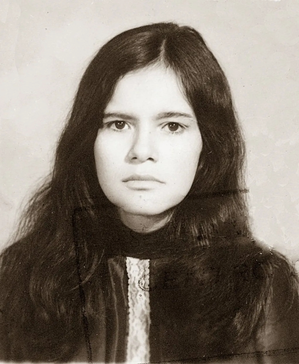 В 1959 году 4-летняя девочка потерялась в джунглях. Она прожила в лесу 10 лет и стала понимать язык животных Марина, девочка, обезьян, джунглях, среди, затем, четырехлетняя, блуждала, джунглям, всегда, Однажды, компании, судьба, привела, встрече, браконьерами, благодаря, долгих, разнообразных, плодовДесять