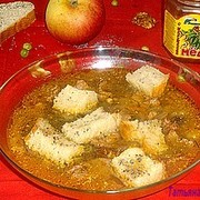 Гороховый суп с гренками