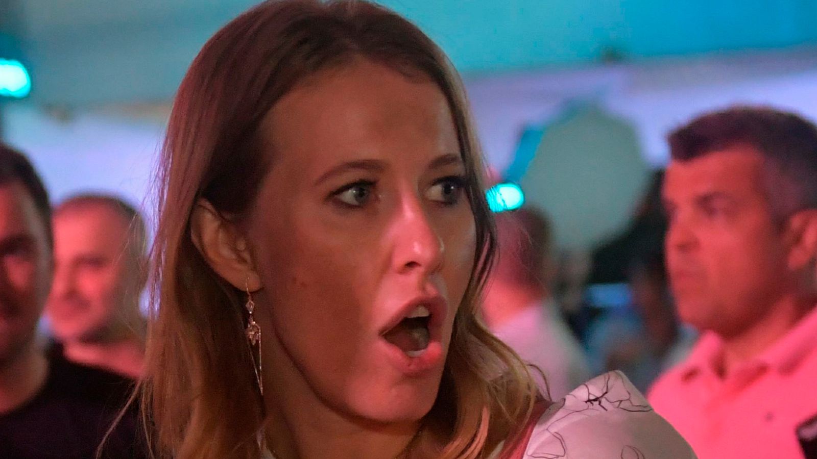 Тимати раскритиковал жалобу Собчак на хейтеров после ее побега из России