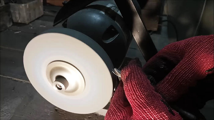 Как самому правильно заточить сверло вручную Как самому правильно заточить сверло вручную заточить сверло