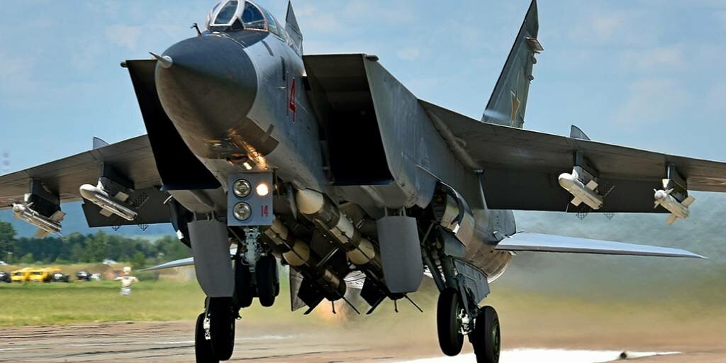 The Military Watch: новая ракета делает российский МиГ-31 универсальным истребителем