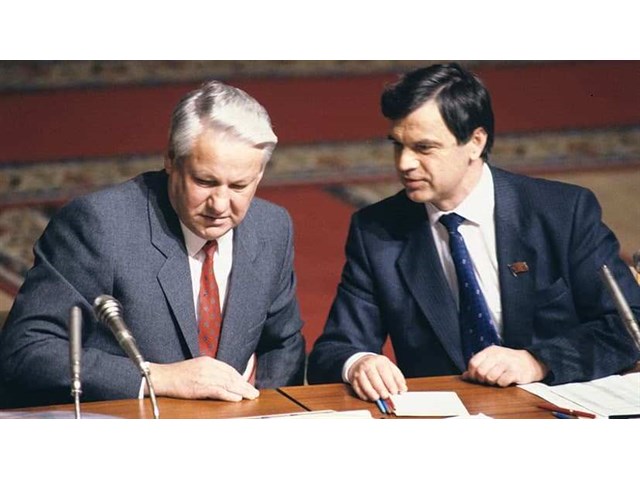 Бомба замедленного действия под украинскую «незалежность» украина