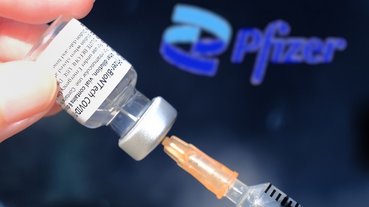 Время сомнений: вакцинировано большинство, смертность растёт