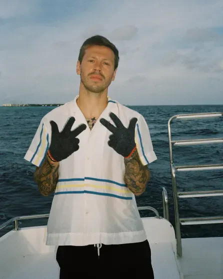 Смолов признал вину в деле о драке и выплатил миллион рублей потерпевшему