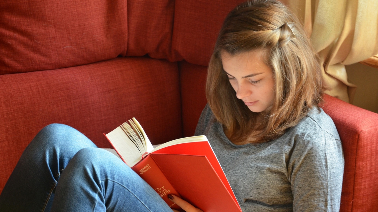 Психолог Мануйлова рассказала, как с помощью скорочтения изменить личность