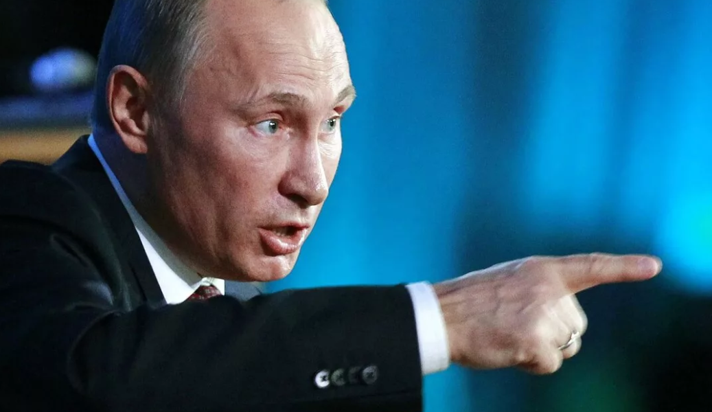 Берлин-то кто штурмовал? Путин поставил на место русофобские страны, принижающие роль советских солдат в ВОВ