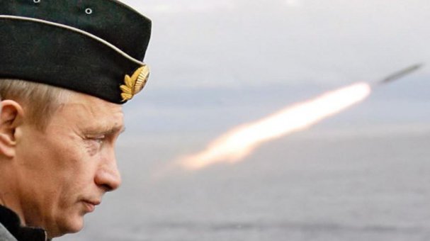 Путин: Россия вынуждена нацелить ракеты на «вассалов США»