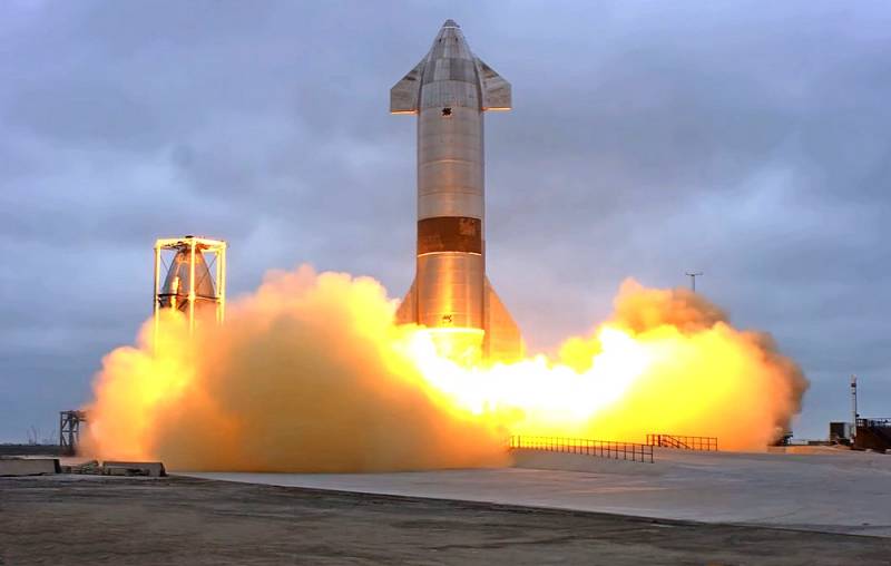 Прототип «марсианского» корабля от SpaceX впервые успешно завершил высотные испытания Техно