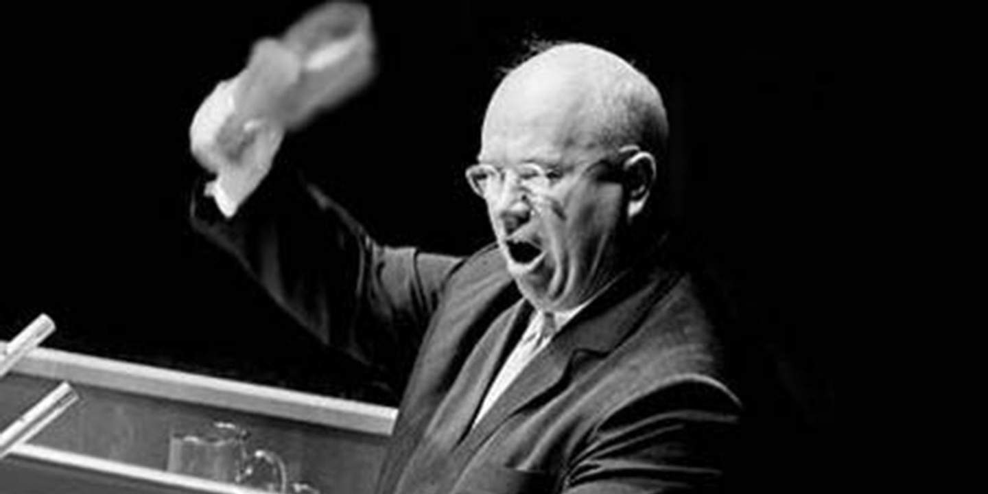 ВЫВЕЗТИ ФИДЕЛЯ ИЗ США: ПЯТИСУТОЧНЫЙ РЕЙД ИЛ-18 ВЫВЕЗТИ ФИДЕЛЯ ИЗ США: ПЯТИСУТОЧНЫЙ РЕЙД ИЛ-18 Авиация