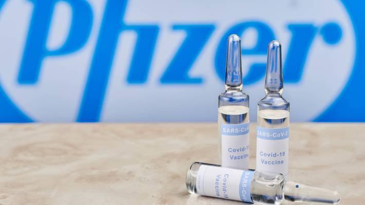 Больницы России помогут американской компании Pfizer в создании лекарства от COVID