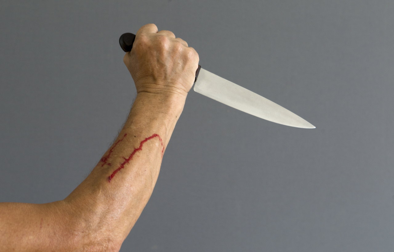 Любитель закатов напал с ножом на ветерана СВО из Красноярского края