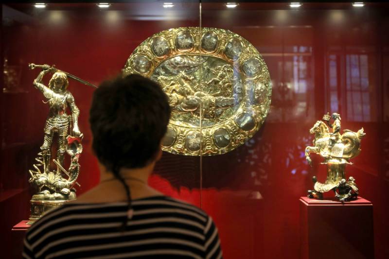 Братство Черноголовых Братство Черноголовых история