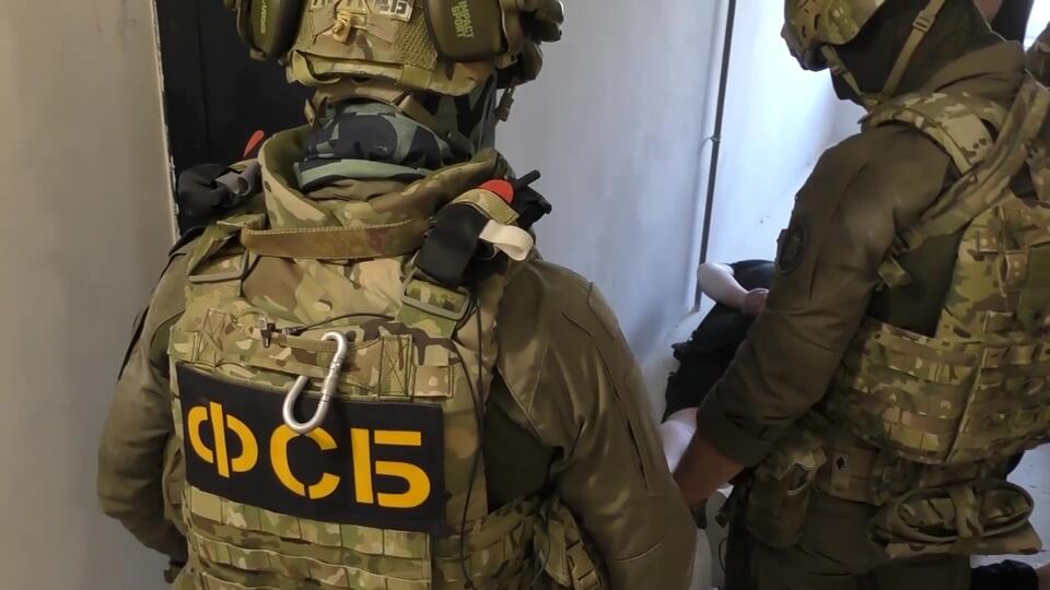 Наркокурьера с 2 кг психостимуляторов задержали в ЛНР