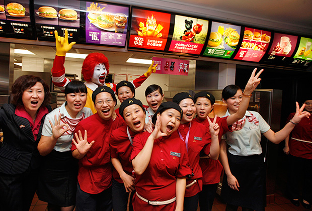 Chinese girl strips behind macdonalds