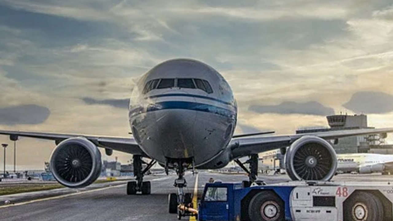 Российские авиакомпании запустят более 240 маршрутов через Сочи за границу