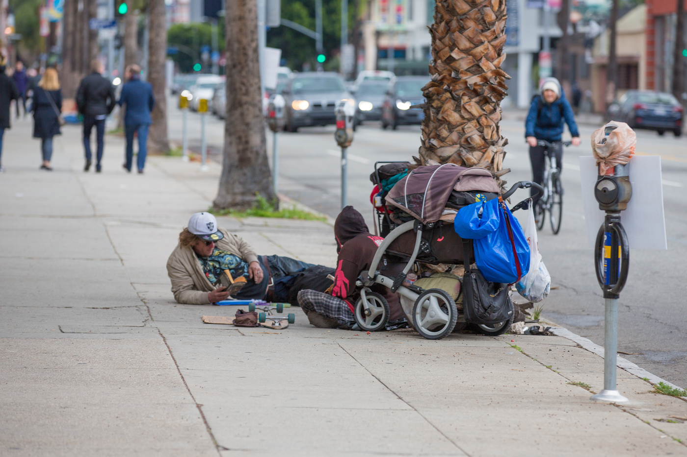 Лос анджелес бомжи. Лос Анджелес бомжи палатки. Бездомные Лос Анджелеса. Лос Анджелес улица бомжей.