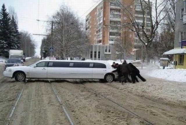 Необычные автопроисшествия