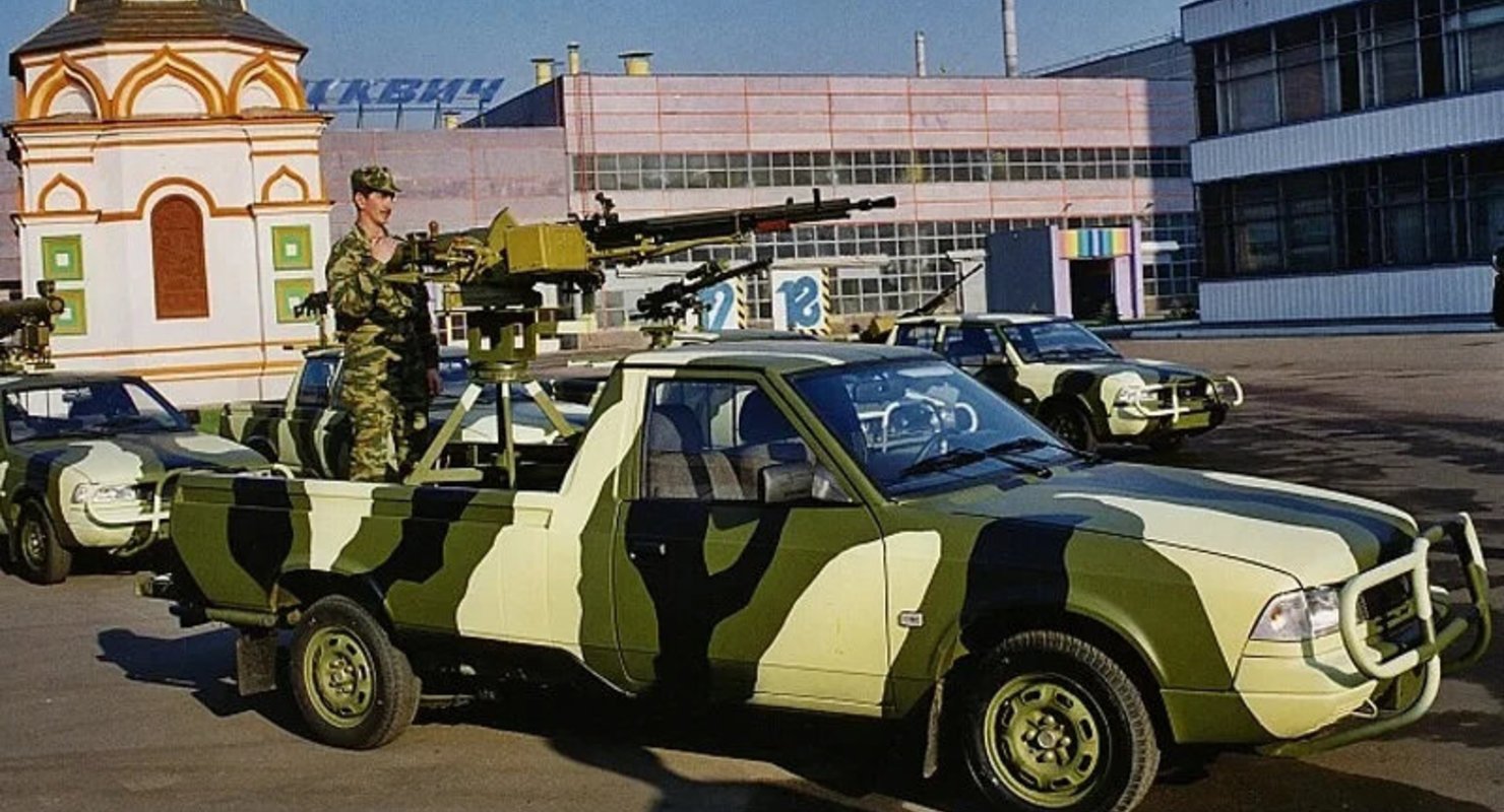 Боевой «Москвич» с гранатометом — о таком авто слышали?