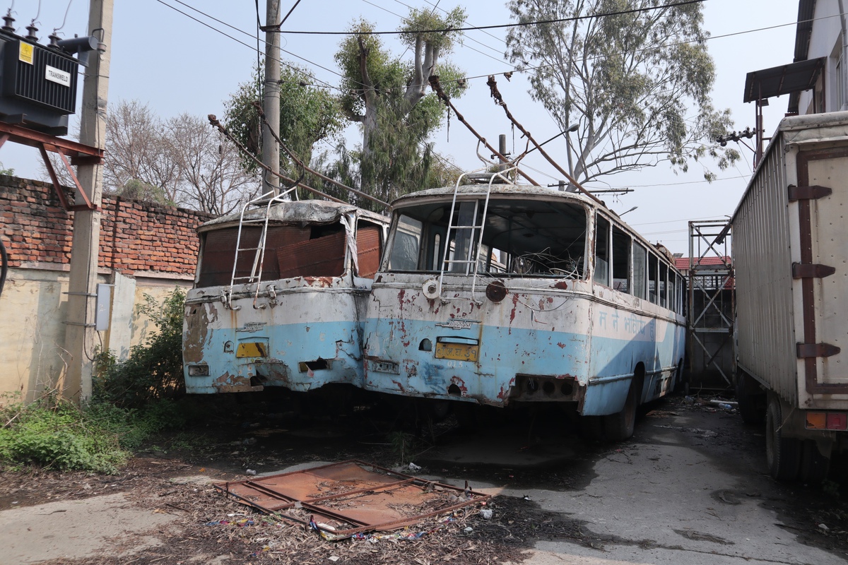 Печальная история троллейбусов Катманду