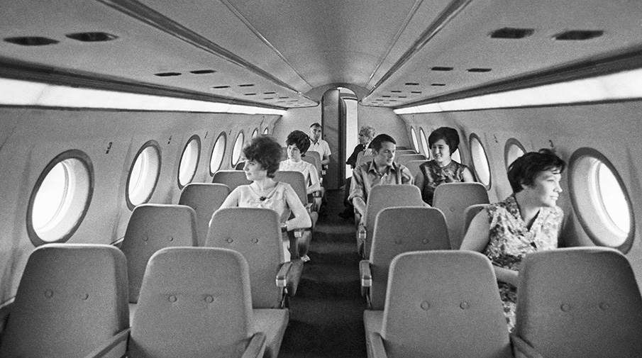 В&nbsp;салоне пассажирского самолета Як-40
