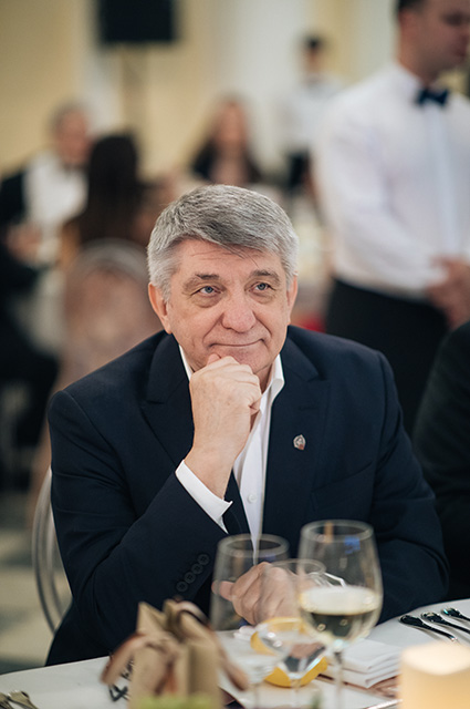 Александр Сокуров сообщил об угрозах в свой адрес и извинился перед членами СПЧ за спор с Владимиром Путиным Новости