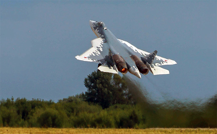 ТЕНЬ НАД УКРАИНОЙ: НОВЕЙШИЙ РУССКИЙ ТЯЖЁЛЫЙ БЕСПИЛОТНИК "ОХОТНИК" УНИЧТОЖИТ ВСЮ КИЕВСКУЮ ПВО оружие