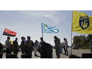 Почему Киев готов терять миллиарды, но не снимать блокаду Крыма