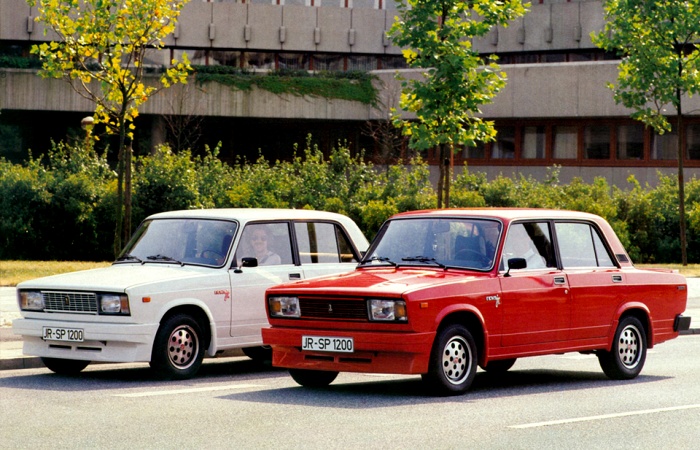 5 советских автомобилей, которые продавались за границей, нашим людям они не доставались