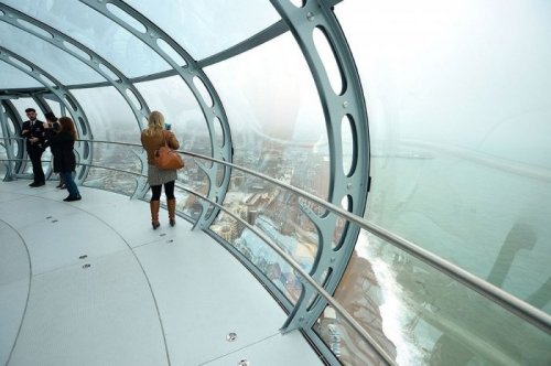 Смотровая площадка The British Airways i360 в Брайтоне (15 фото)