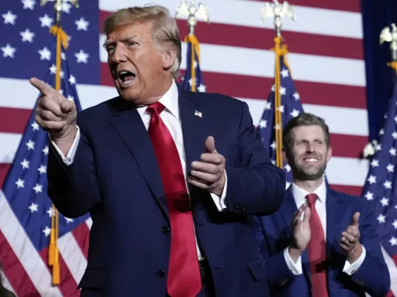 Трамп начал торговую войну с Европой, объявив о пошлинах в 30% на импорт из ЕС