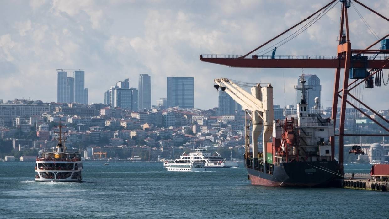 WSJ: США готовы рассмотреть новые правила прохода военных кораблей в Черное море