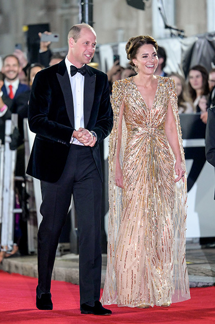 Кейт Миддлтон, Дэниел Крейг, Леа Сейду, Билли Айлиш и другие на мировой премьере фильма "Не время умирать" Кейт Миддлтон, Дэниел Крейг, Леа Сейду, Билли Айлиш и другие на мировой премьере фильма "Не время умирать" Красная дорожка