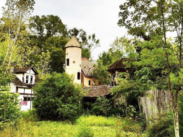 Виргинская Ярмарка Возрождения в лесах Вирджинии. / Фото: www.urbanghostsmedia.com