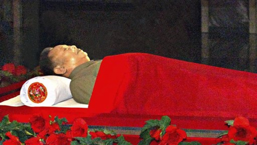 Самые дорогие и пышные похороны известных людей в истории