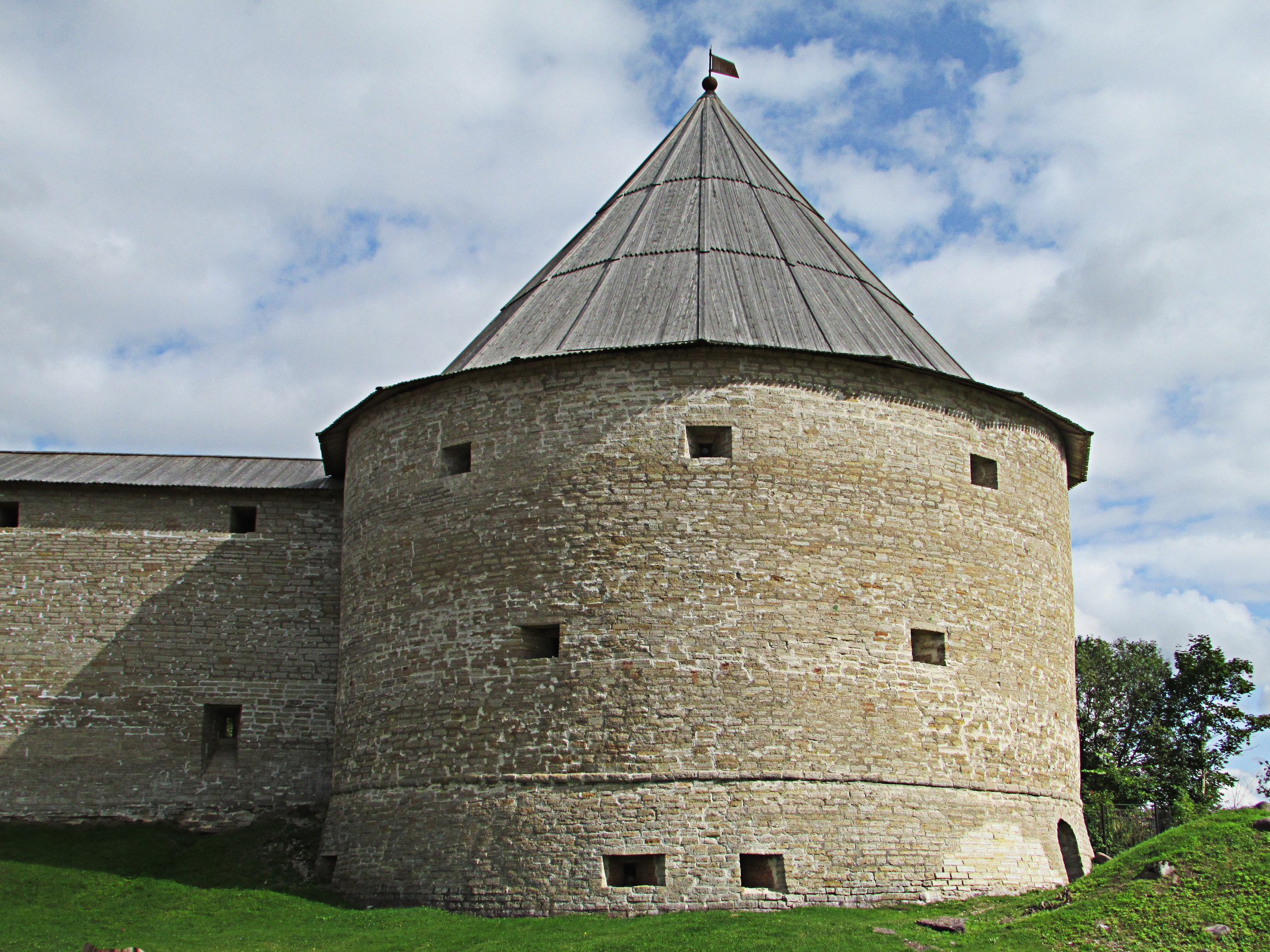 Староладожская крепость в Ладоге: фото, музей, история