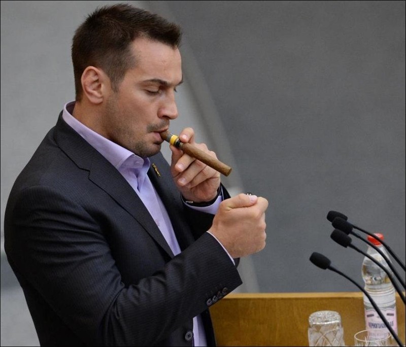 Заседания в государственной думе - это несомненно стресс, и от него нужно избавляться госдума, депутаты, жириновский