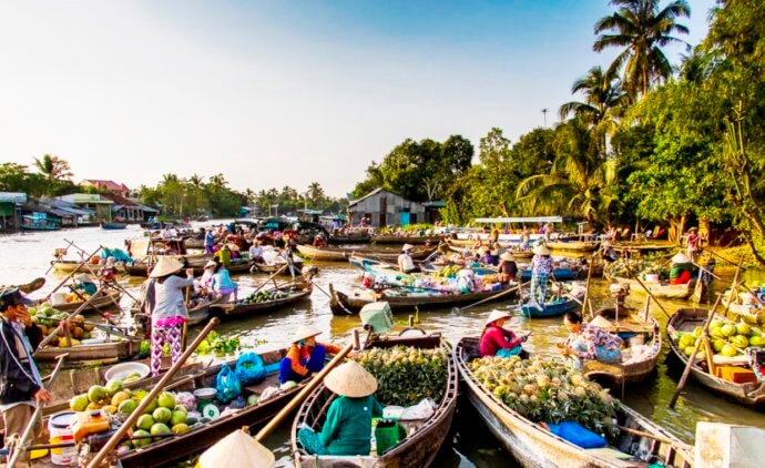 плавучий рынок