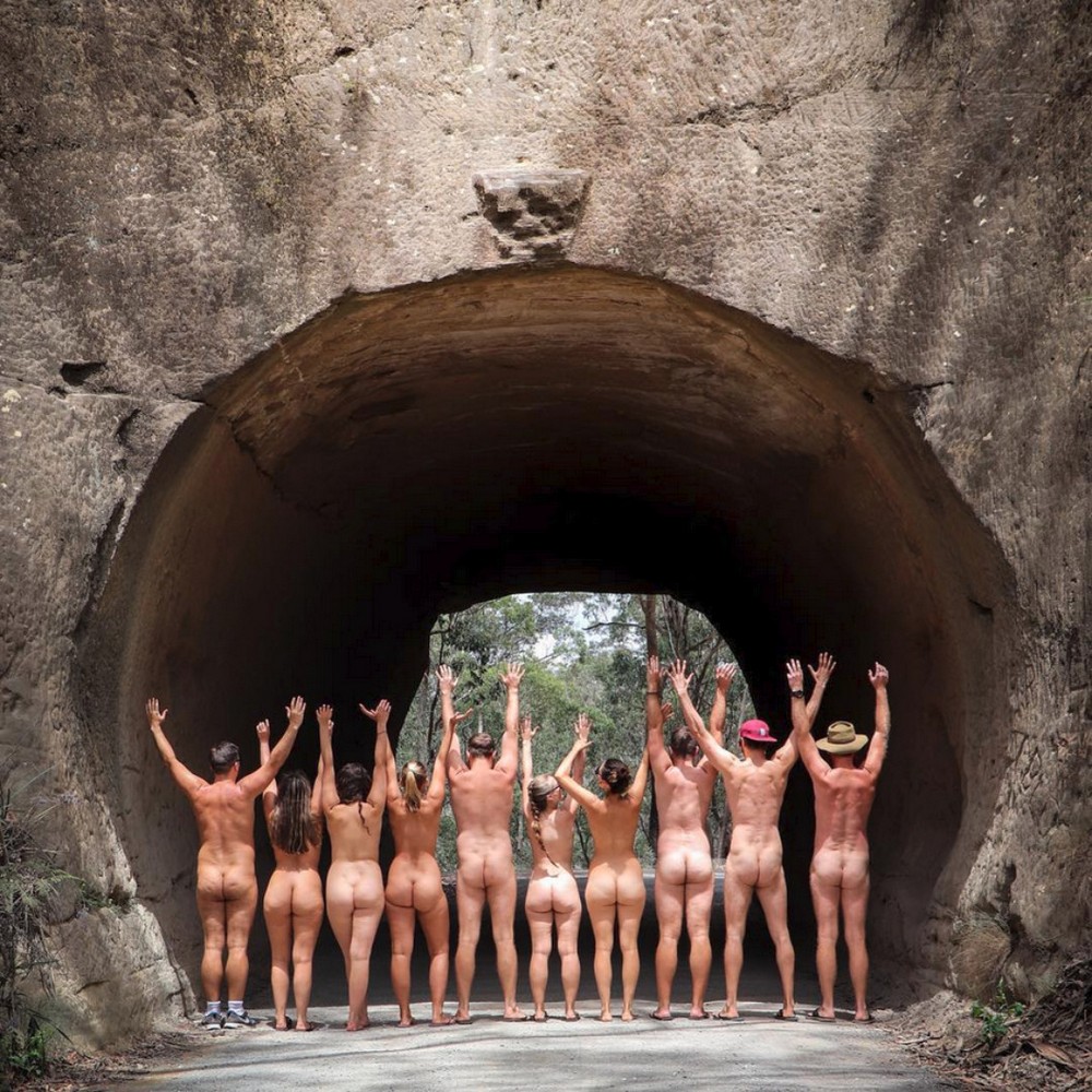 Get Naked Australia: голые путешественники из Австралии get naked australia