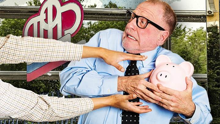 ПРОНЬКО: ПЕНСИОННЫЕ АФЕРЫ В РОССИИ ПРОДВИГАЛИ ЧИНОВНИКИ