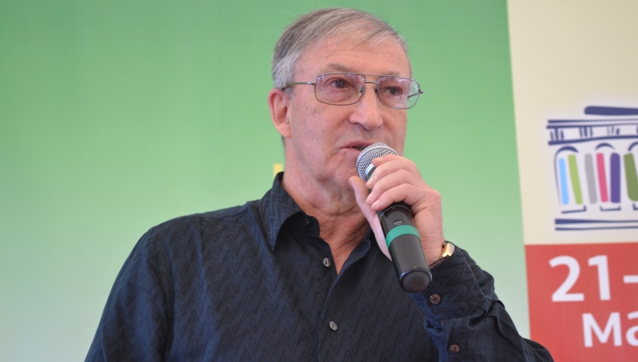 Вакцинировал здравым смыслом: Семен Альтов рассказал о дружбе с Михаилом Задорновым Вакцинировал здравым смыслом: Семен Альтов рассказал о дружбе с Михаилом Задорновым Шоу-бизнес