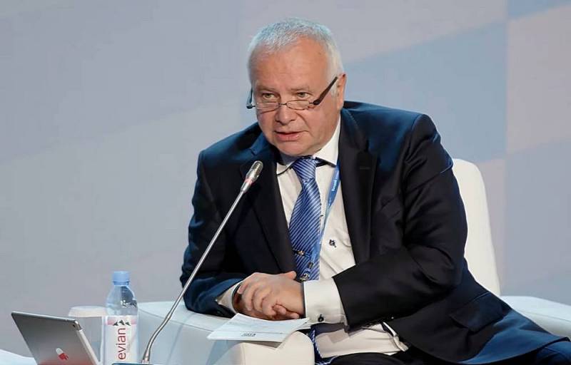 Политолог Рар рассказал о личной обиде Меркель на Россию и Украину