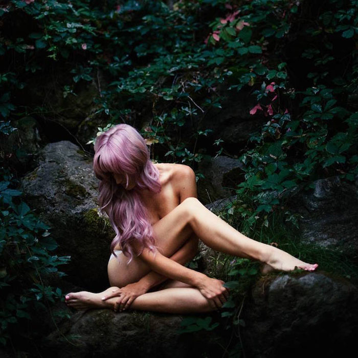 Красота души и тела: великолепные фотографии асан йоги от девушки, пережившей много боли фотография