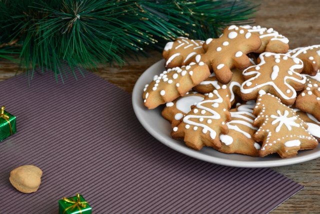 Традиционные новогодние и рождественские десерты – лучшие рецепты со всего мира добавьте, сахара, тесто, взбейте, оставьте, печенье, минут, выложите, сайта, течение, массу, сахарной, перемешайте, сахар, масла, ванилина, смесь, теста, смешайте, масло