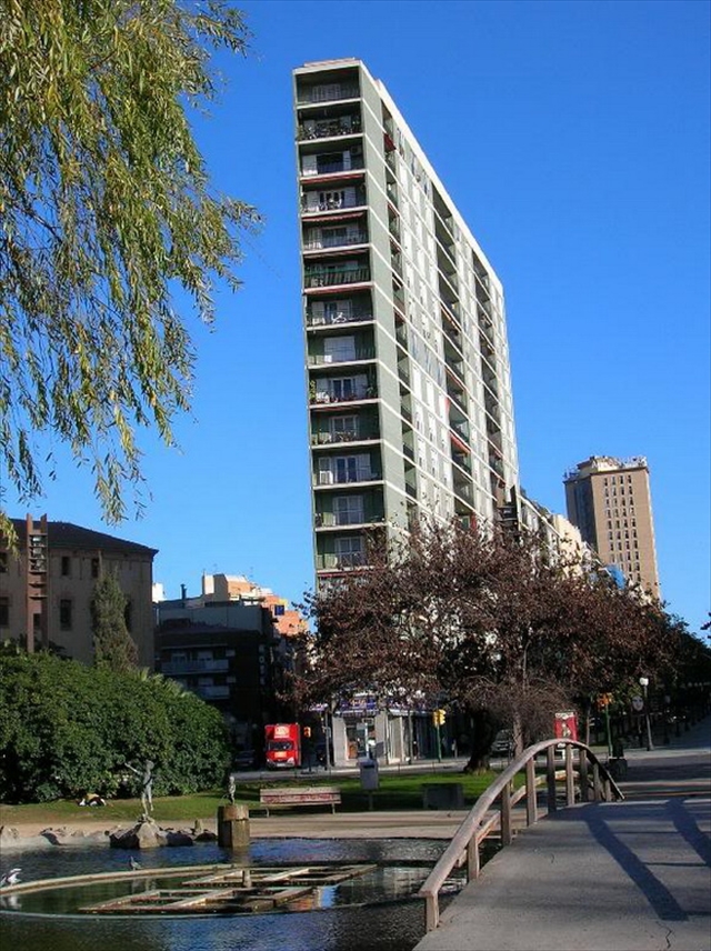 лондон, англия. воронежская улица дом 9. тонких дом 3. узкое здание в лондоне. худой дом в америке.