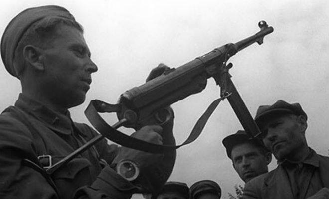 Использование немецких трофейных пистолетов-пулемётов в СССР оружие