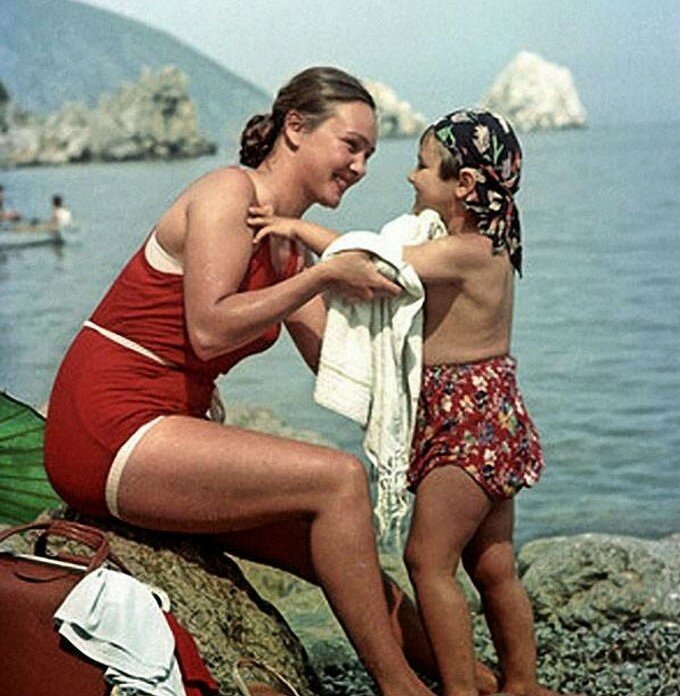 Давайте посчитаем. Жить стало веселее? Досуг, кино и домино в СССР Истории из жизни,отношения,эту страну не победить