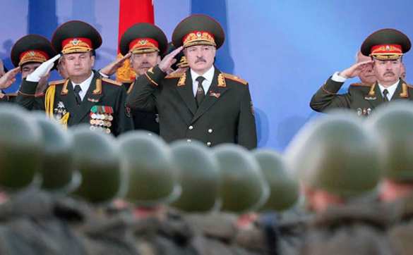 «Не мы первые начали»: Лукашенко озвучил ответ на стягивание Украиной войск к границе (ВИДЕО) | Русская весна