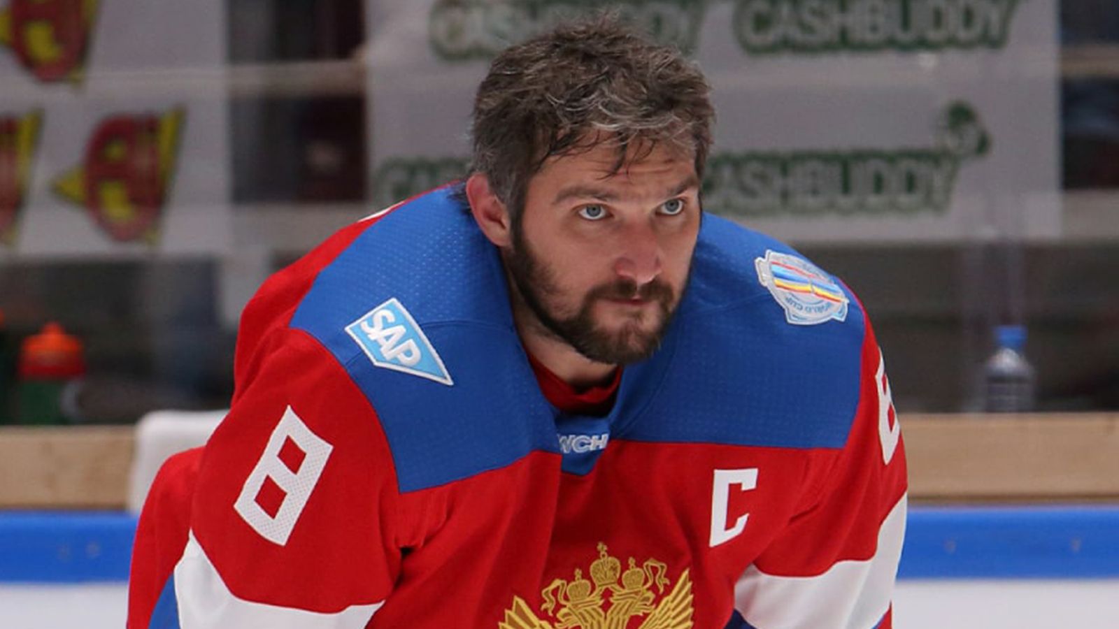 «Хочет быть верным России»: в «Вашингтоне» провели разговор с Овечкиным о спецоперации