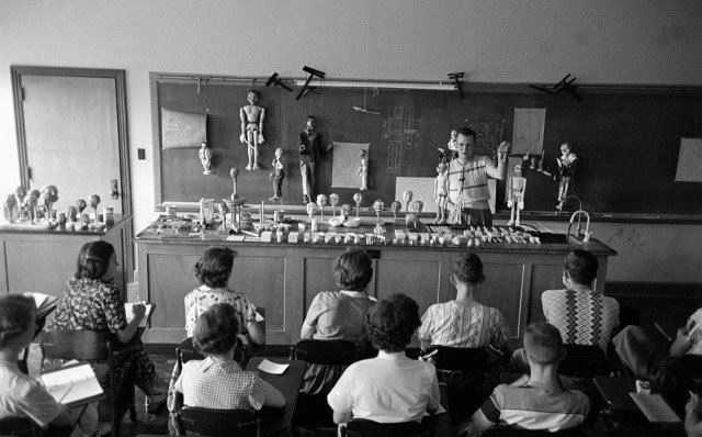 Курсы кукловодов, Талса, Миссури, 1951 год.